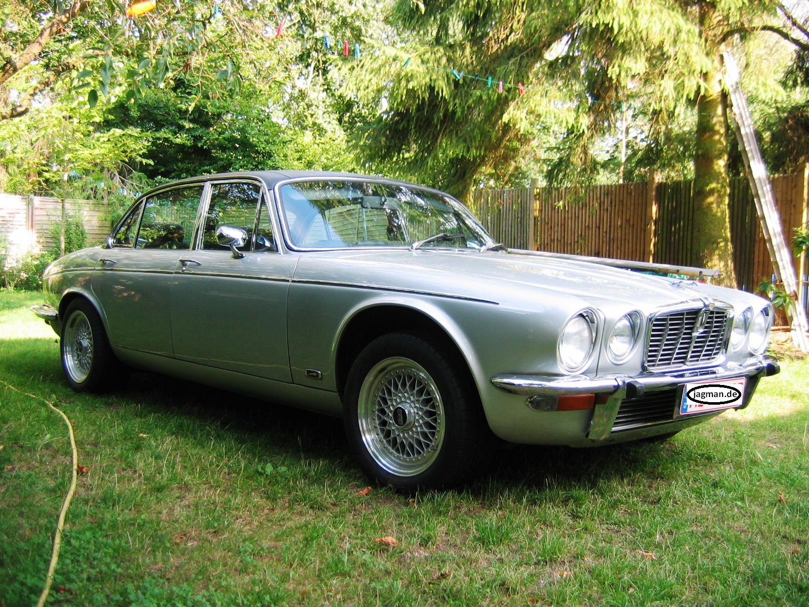 Jaguar XJ 12 Restauration | Jaguar Restauration und Oldtimer